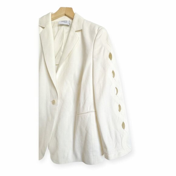Akris Punto Scalloped Sleeve Blazer,  White/Ivory, Size‎ 12 - Picture 15 of 16